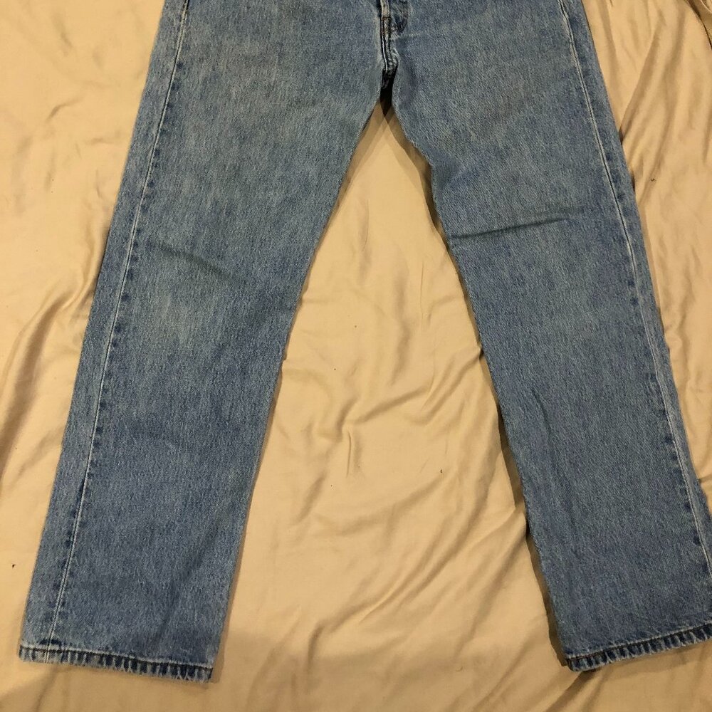 Levi’s 501 Button-Fly Jeans – Light Wash – W33 L30